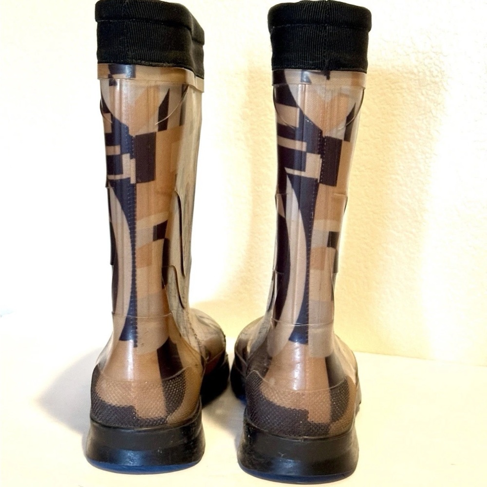 Salvatore Ferragamo Women’s Mid Calf Rubber Rain Boots Size 8 Made In Italy $495 - Picture 6 of 12